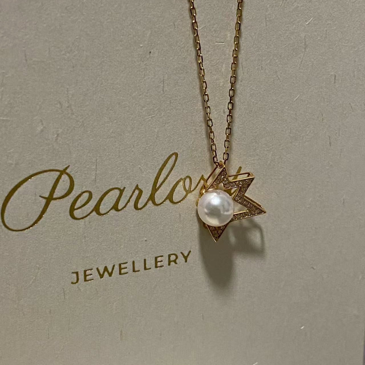 18K Solid Gold Comet Akoya Pearl Necklace AN18K6800