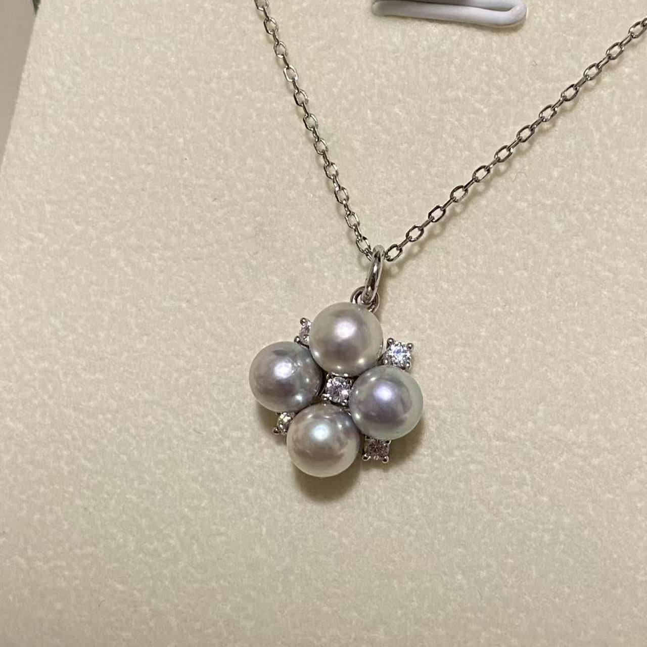5.5-6mm Four-Leaf Clover Akoya Gray Pearl Necklace ANS5560
