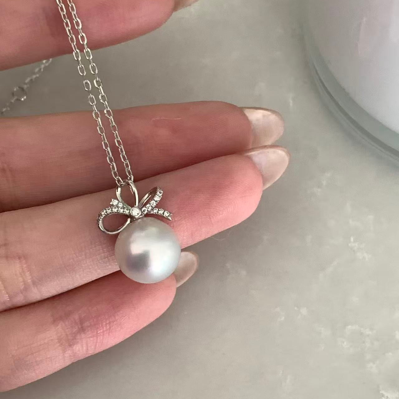 18K Gold Bow Australian South Sea Pearl Necklace