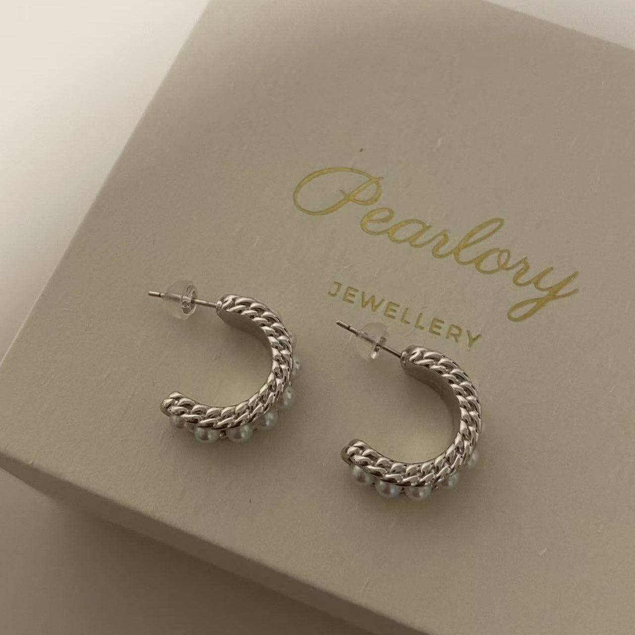 French Twist Freshwater Pearl Earrings FES0350