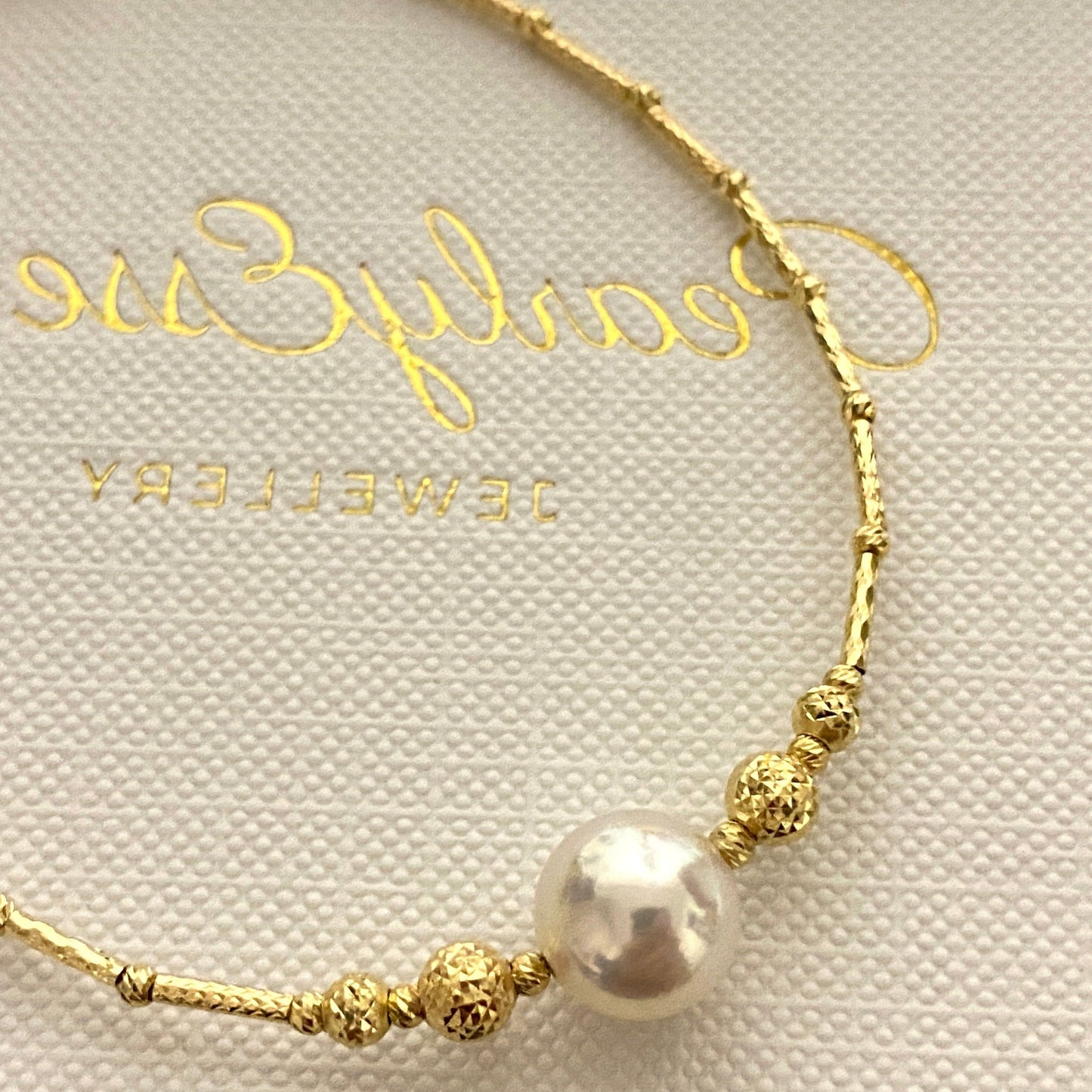 (Pre-order) Single Akoya Pearl Bracelet in 18K Gold AB18K0840