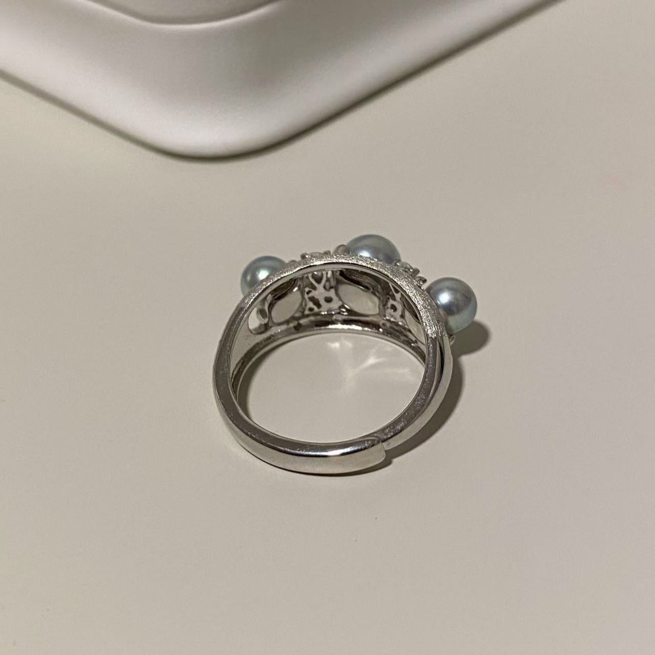 Matte Brushed Akoya Grey Pearl Ring AGRS5600