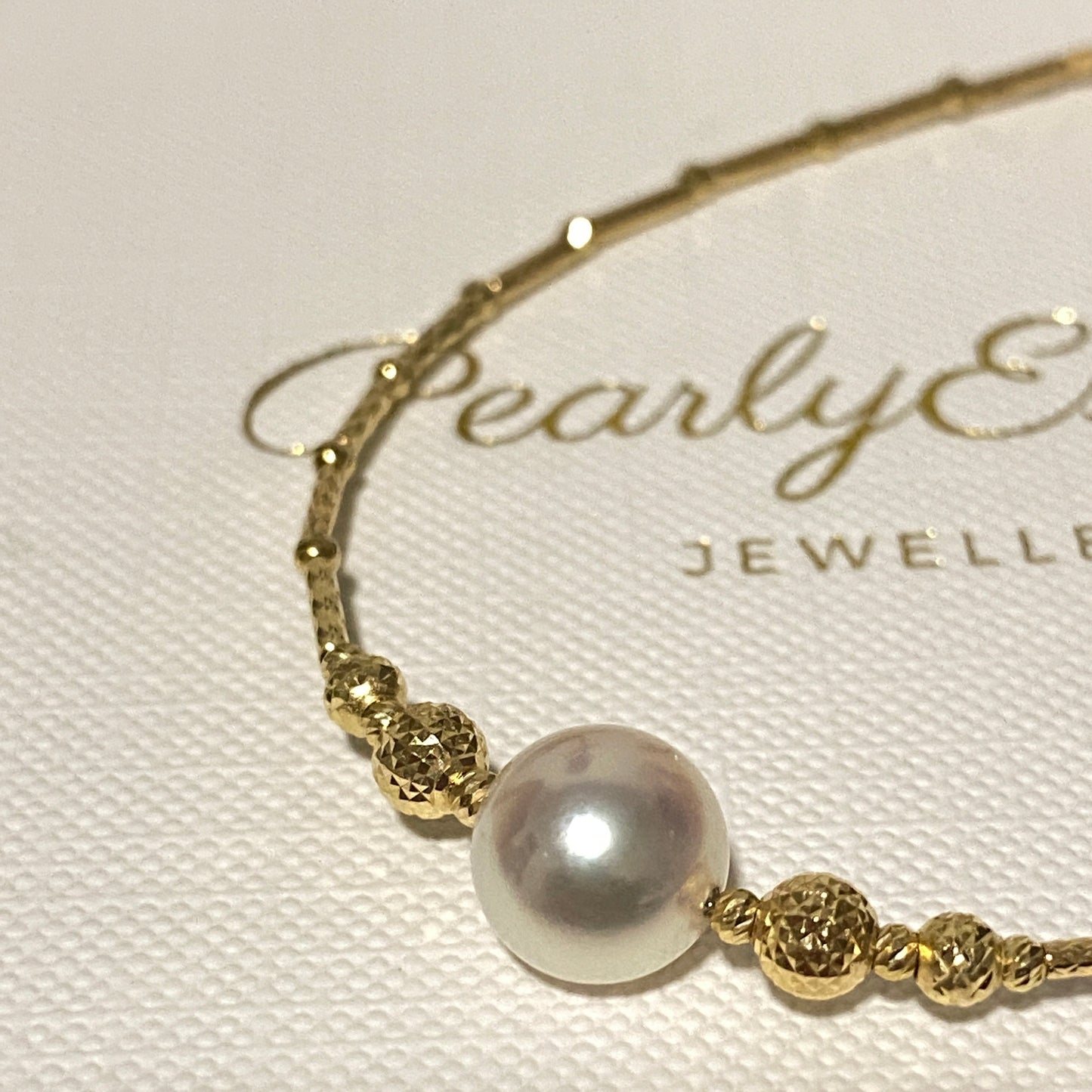 (Pre-order) Single Akoya Pearl Bracelet in 18K Gold AB18K0840