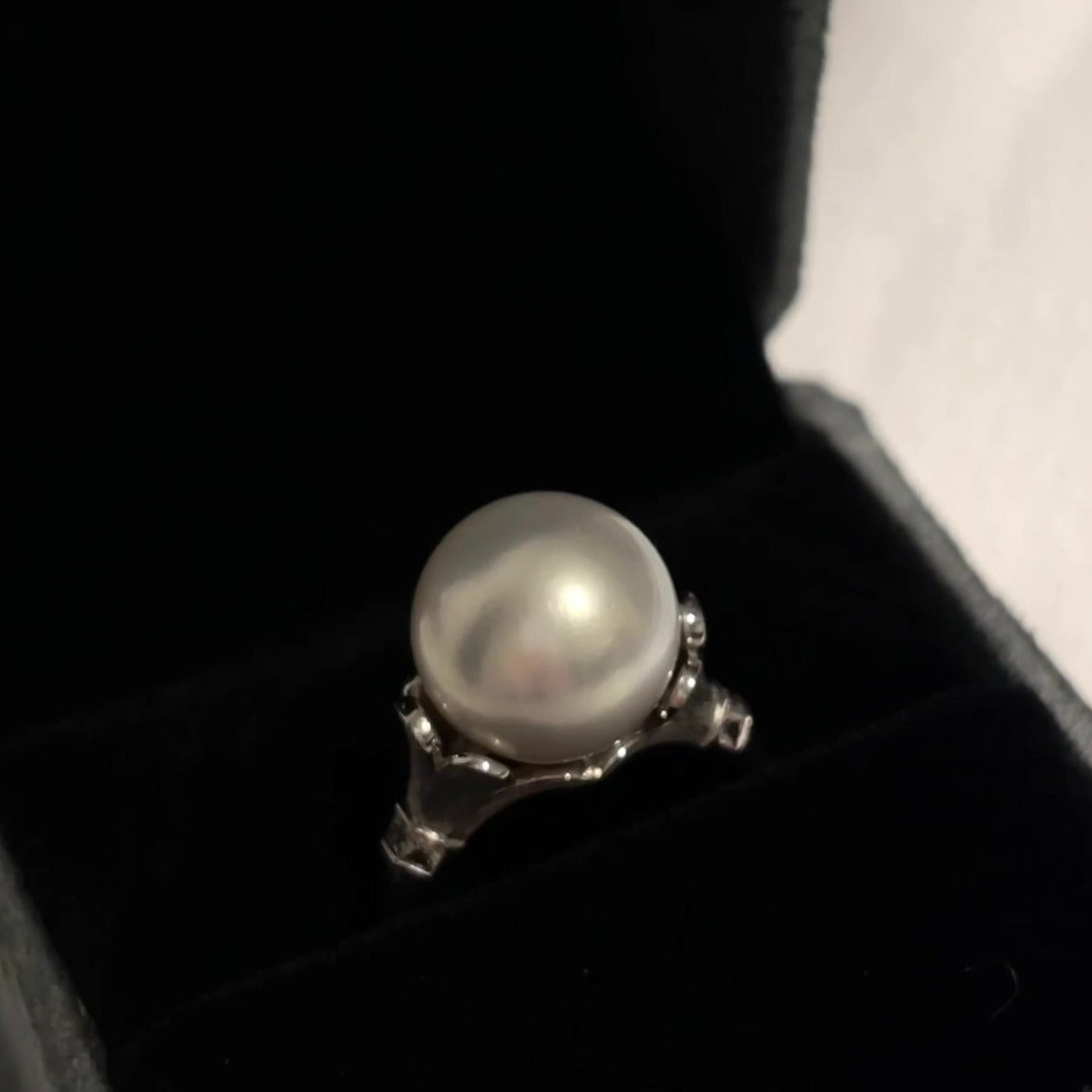 Classic Australian South Sea Pearl Ring PESR18K1213