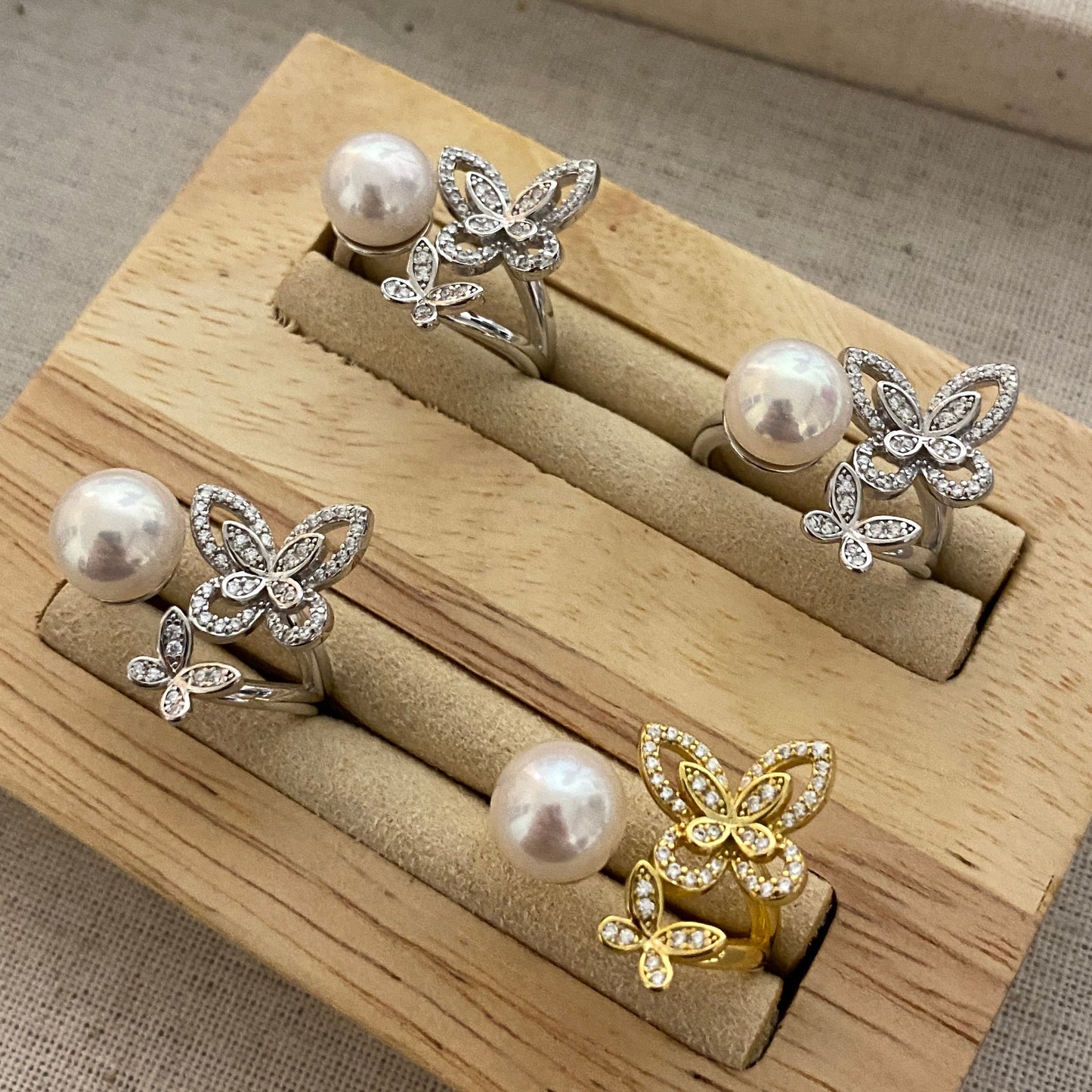 8.5-9mm Butterfly Aurora Freshwater Pearl Ring FRS0859
