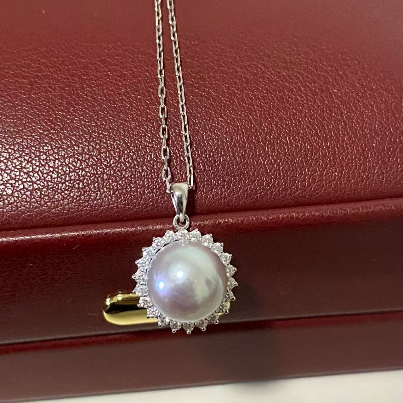 9-9.5mm 18K Gold Sunflower Akoya Grey Pearl Necklace AN18K9950