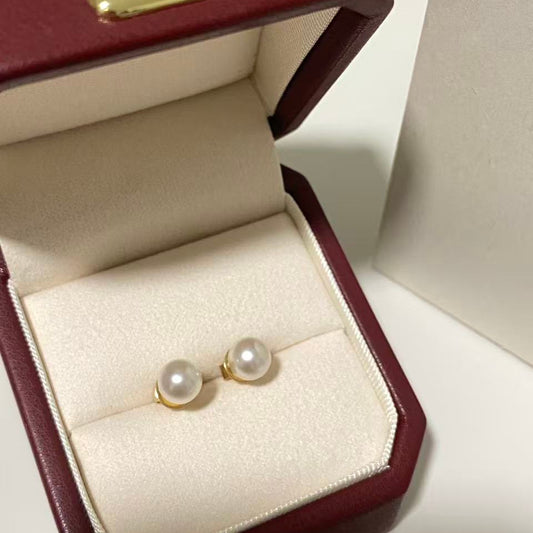 9K Yellow Gold Small Australian White Pearl Stud Earrings SE9KYG7000