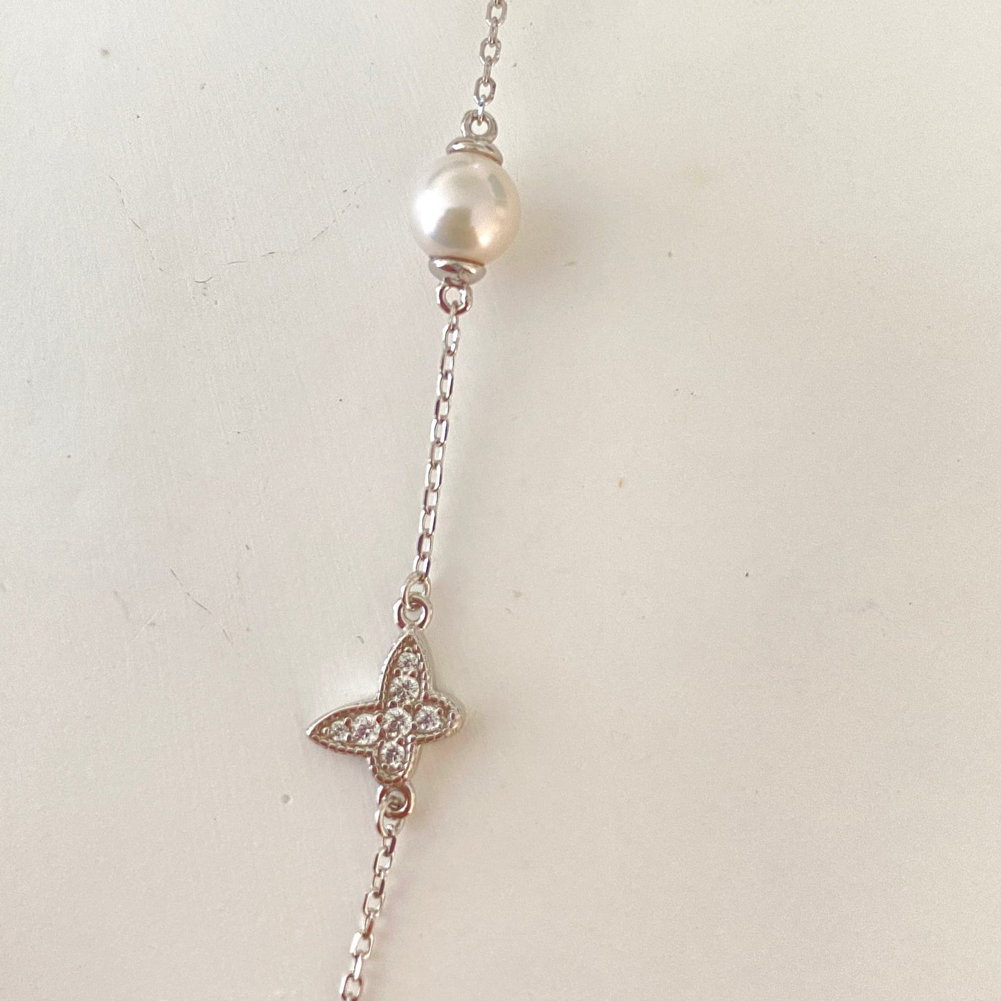 (Pre-order) Little Butterfly Freshwater Pearl Bracelets - SIlver FBSS0600