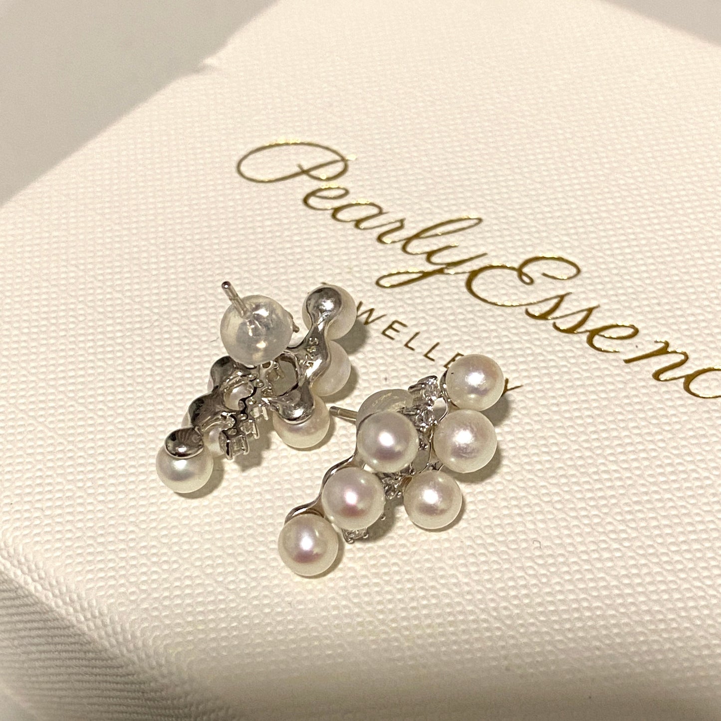 New Percentage Freshwater Pearl Stud Earrings FESZ4550