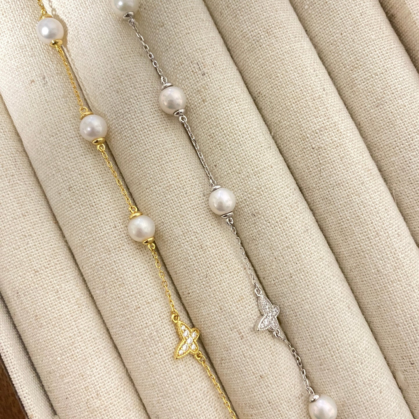 (Pre-order) Little Butterfly Freshwater Pearl Bracelets - SIlver FBSS0600