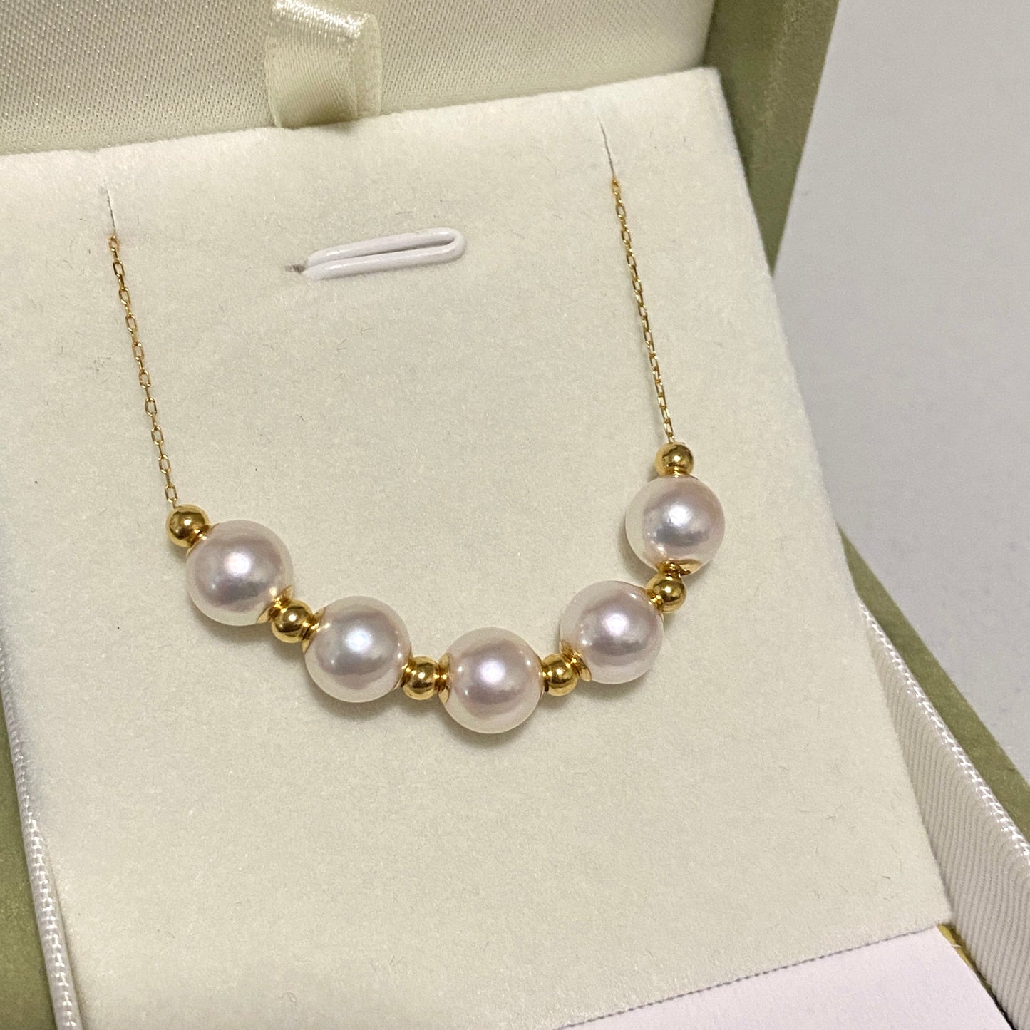 18K Gold Smile Akoya Pearl Necklace AN18K7500