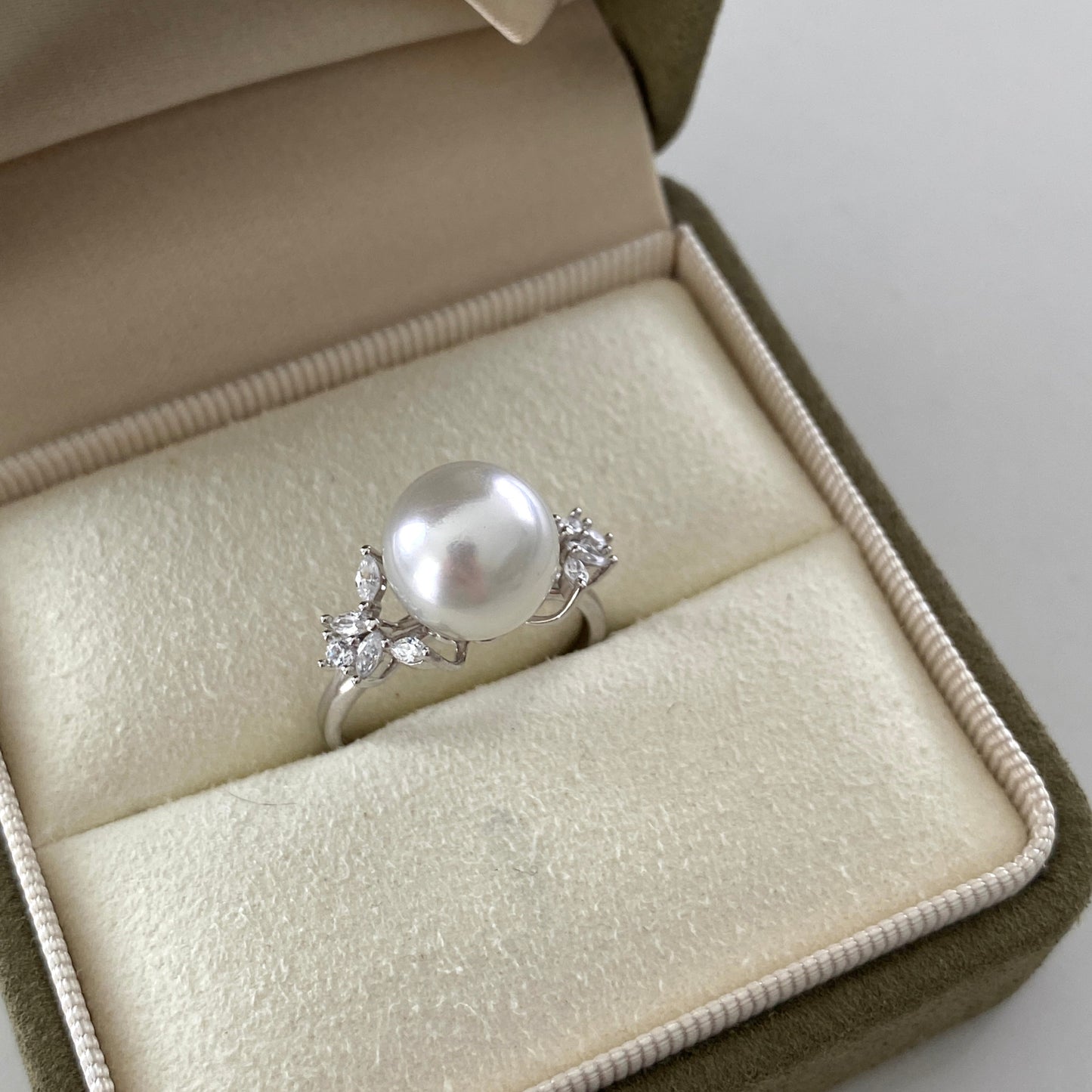 Little Flower Australian South Sea Pearl Ring PESRS10511