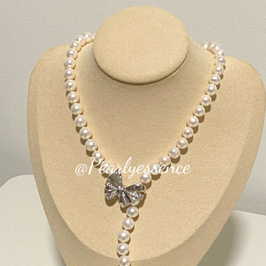 (Pre-order) 7.5-8mm Bow Freshwater Pearl Necklace FNS7580