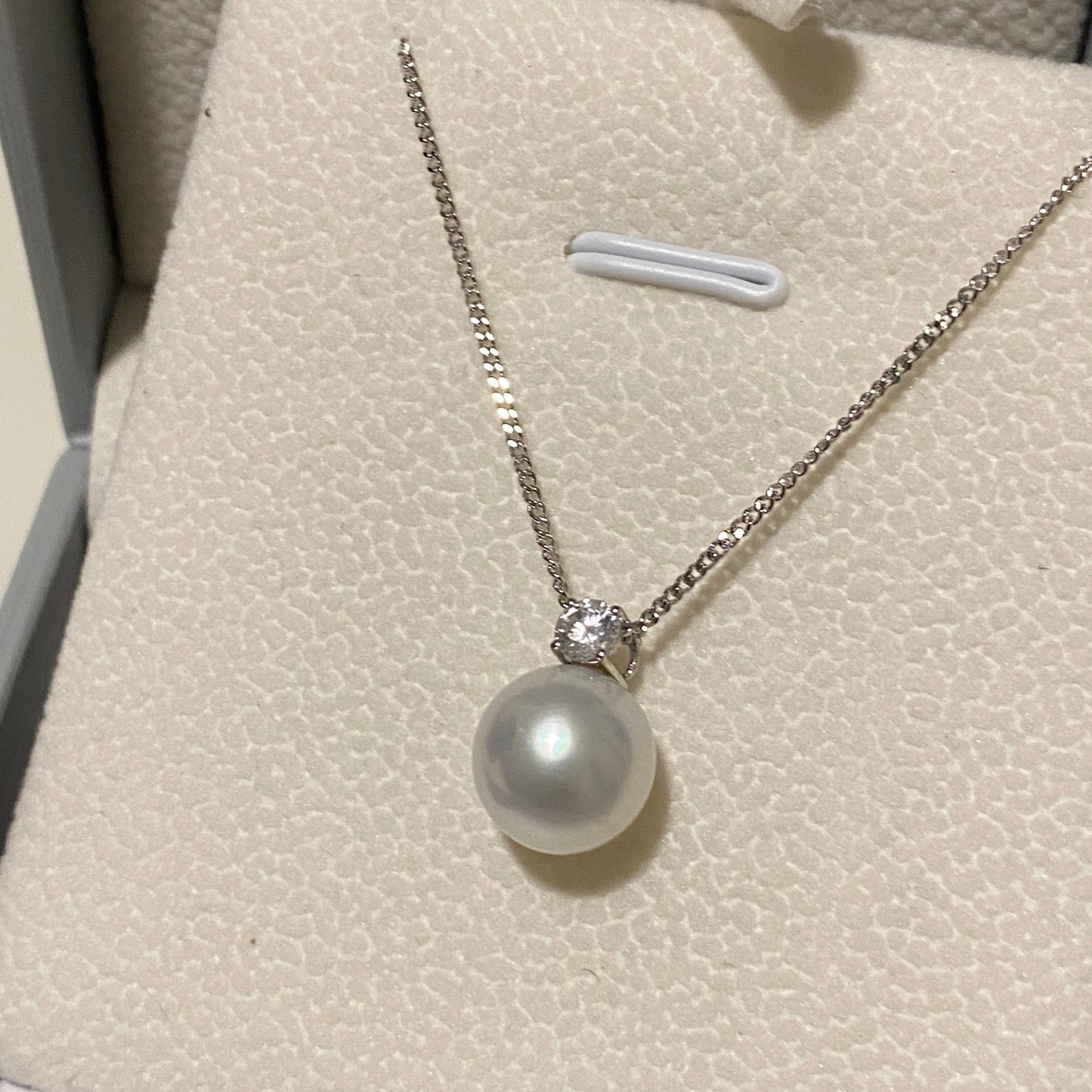 (Pre-order) 10mm Classic Australian South Sea Pearl Necklace SN18K1000