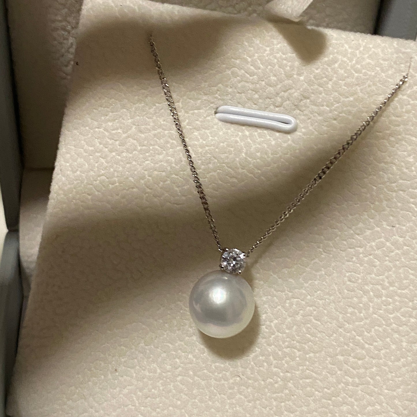 (Pre-order) 10mm Classic Australian South Sea Pearl Necklace SN18K1000