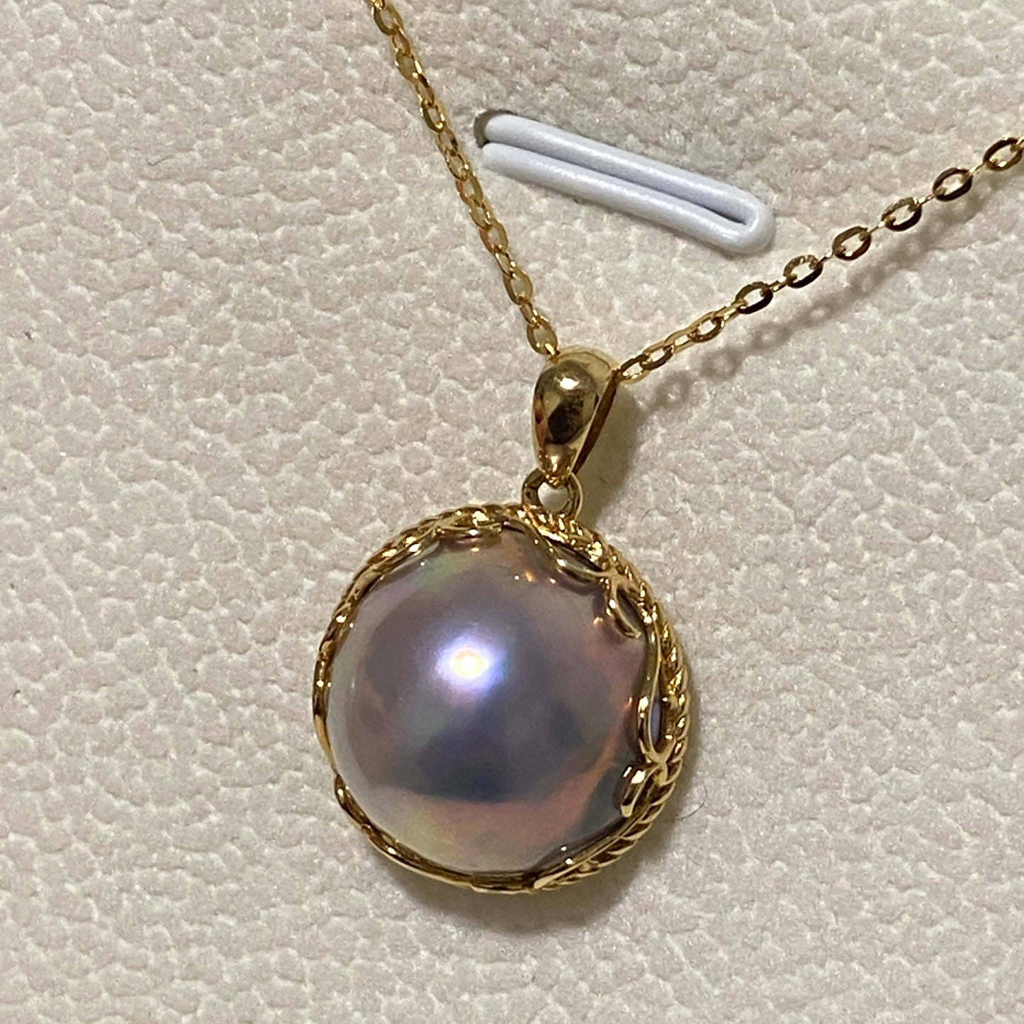 18K Gold Blue Iridescent Mabe Saltwater Pearl Necklace MSP18K1617