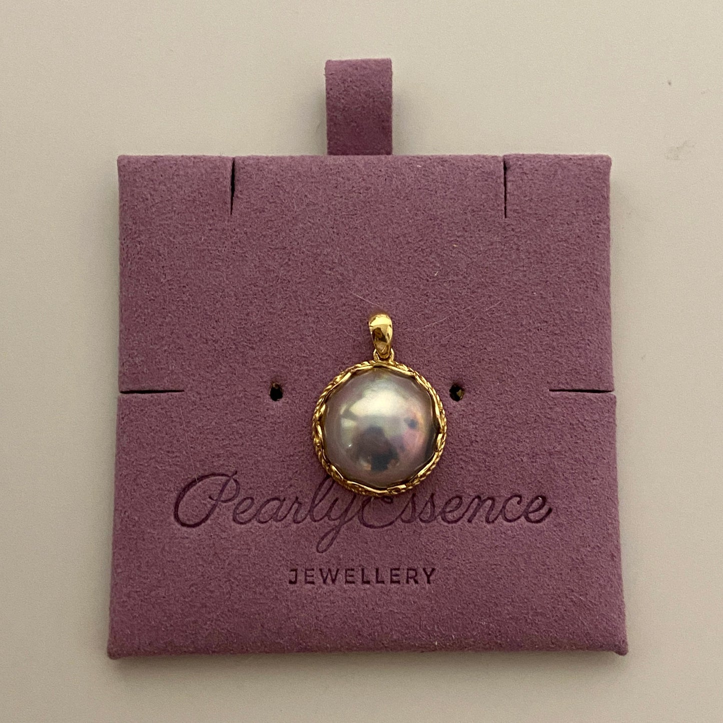 18K Gold Blue Iridescent Mabe Saltwater Pearl Necklace MSP18K1617