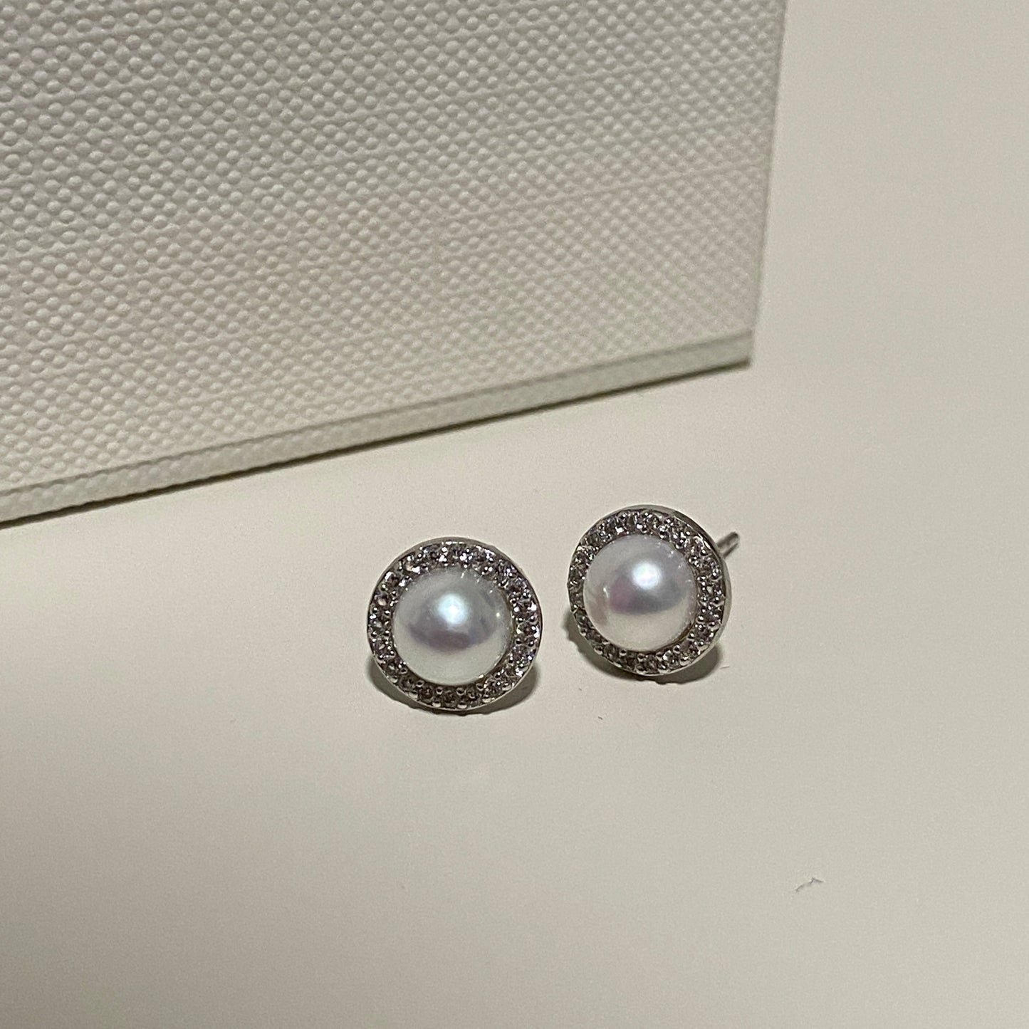 (Pre-order) 5-6mm Sunflower Aurora Freshwater Pearl Earrings FES0506