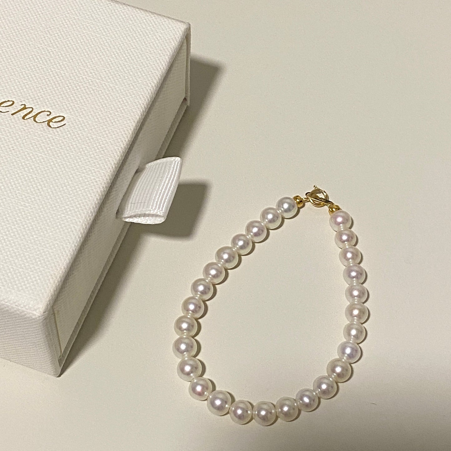 (Pre-order) 18K Gold Aurora Freshwater Pearl Bracelets FB18K5560