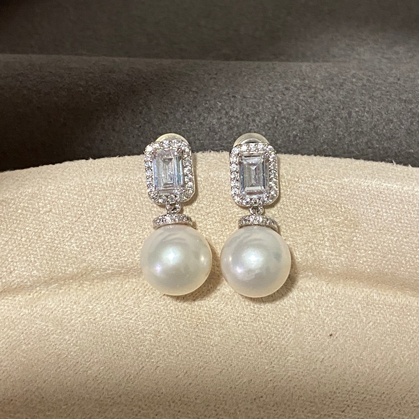 10mm Sugar Cube Freshwater Pearl Earrings