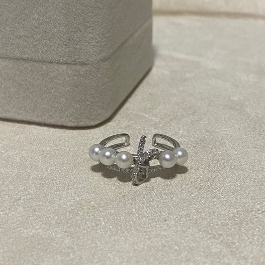 (Pre-order) Little Bow Freshwater Pearl Ring FRSS0040