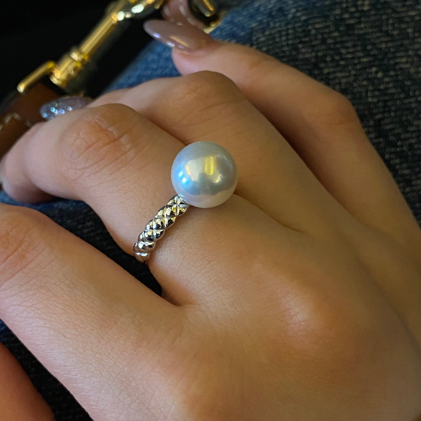 18K White Gold Classic Pattern Australian South Sea Pearl Ring PESR18K1011