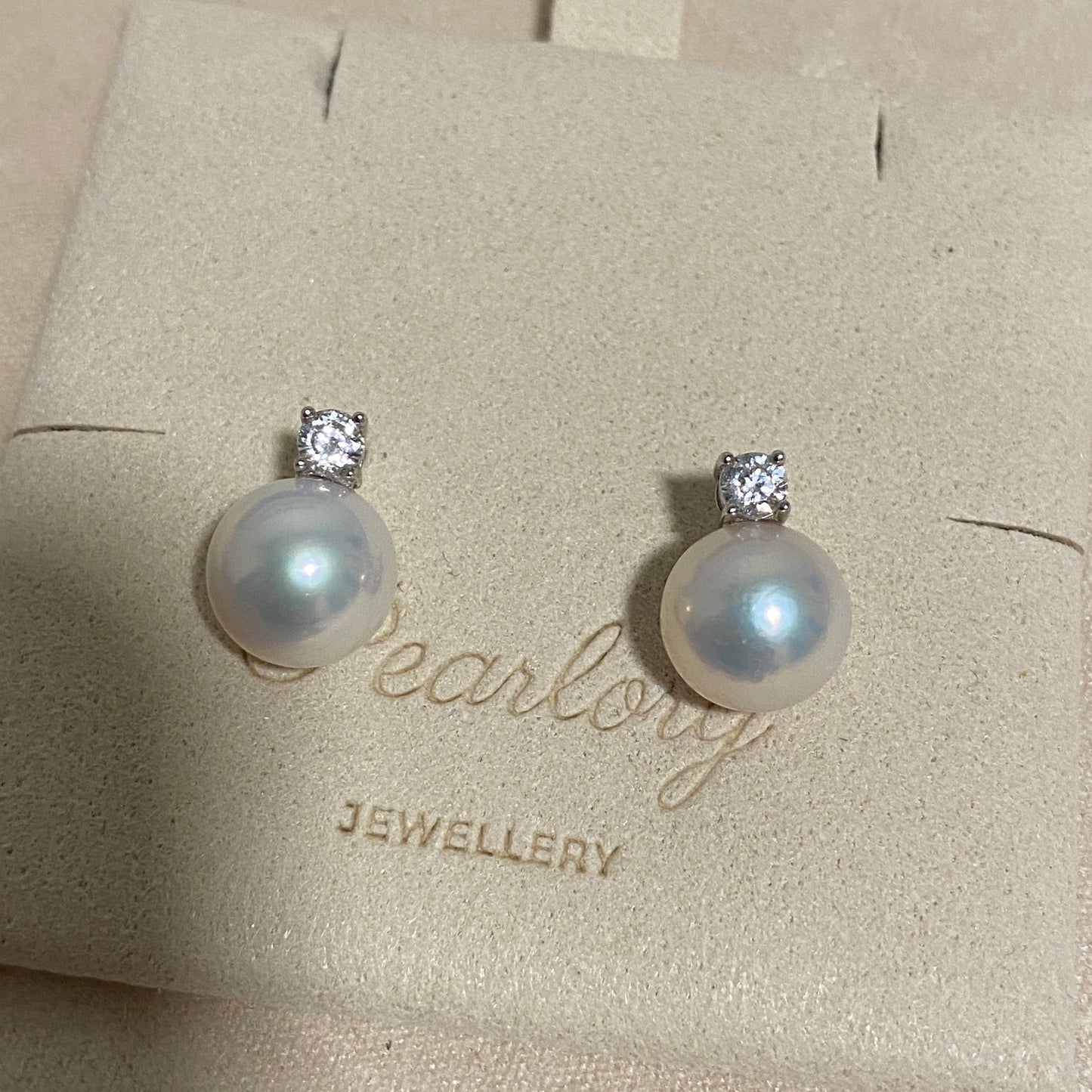 (Pre-order) 9-10mm Classic Freshwater Pearl Earrings FES0098