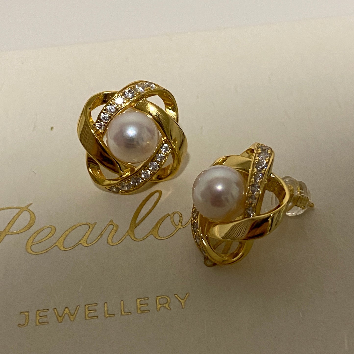 (Pre-order) 7.5-8mm Ribbon Akoya Pearl Earrings AESG7980