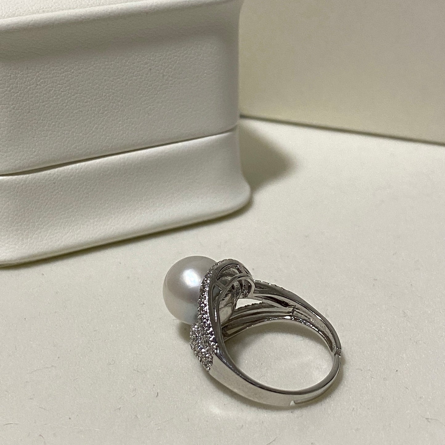 10-11mm Round Baroque Austtralian South Sea Pearl Ring SRS1060