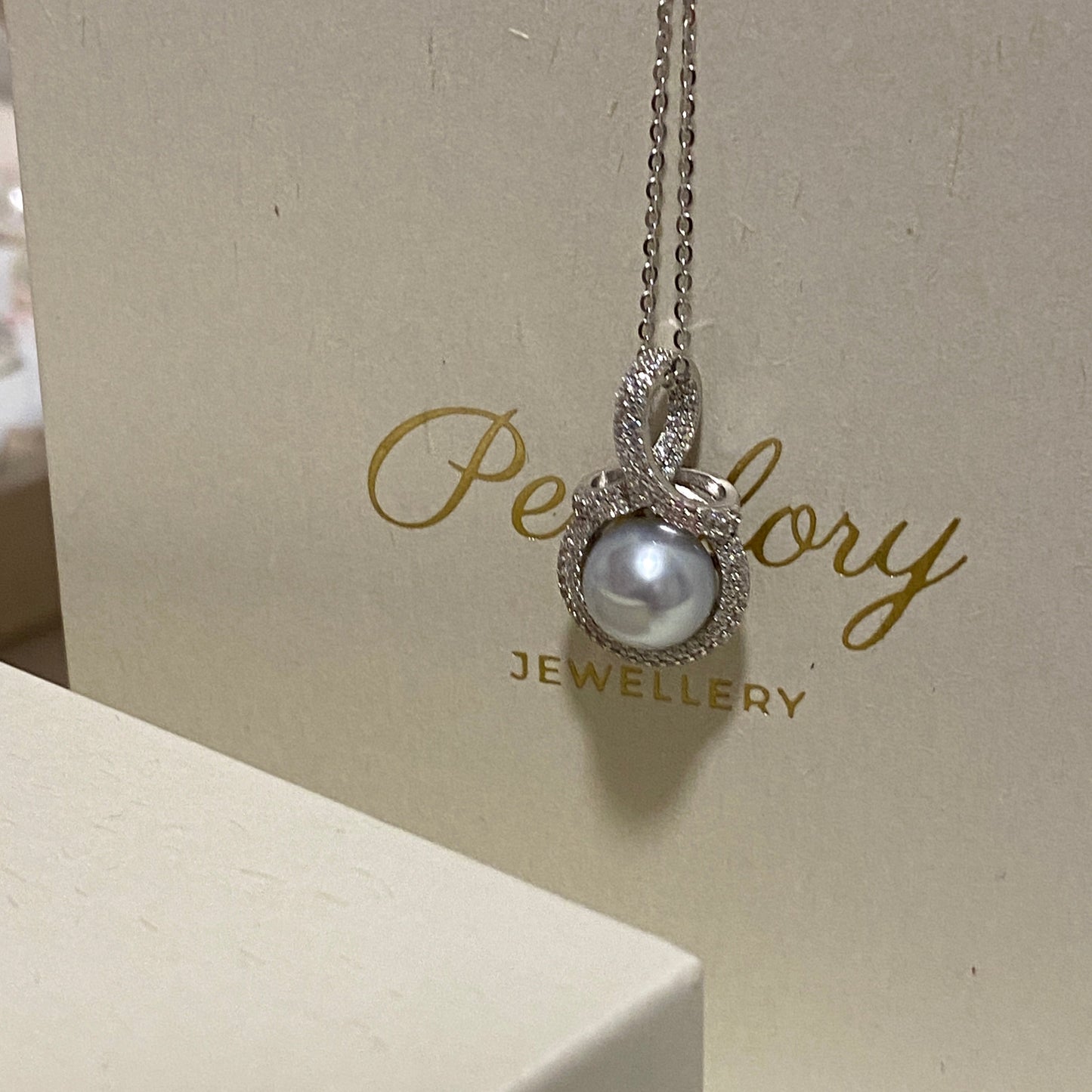 9.8mm Gift Ribbon Australian South Sea Pearl Necklace SNS0908