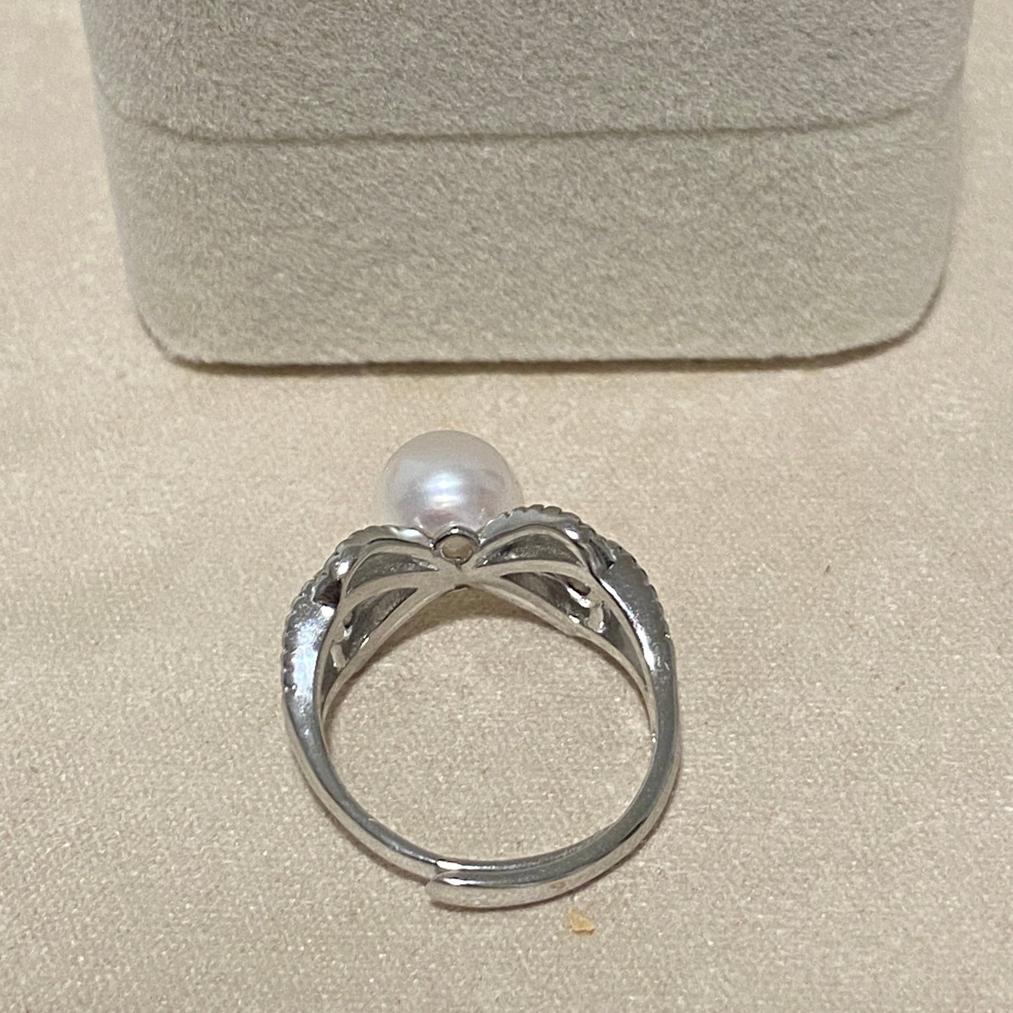 Bow Freshwater Pearl Ring FRS8500