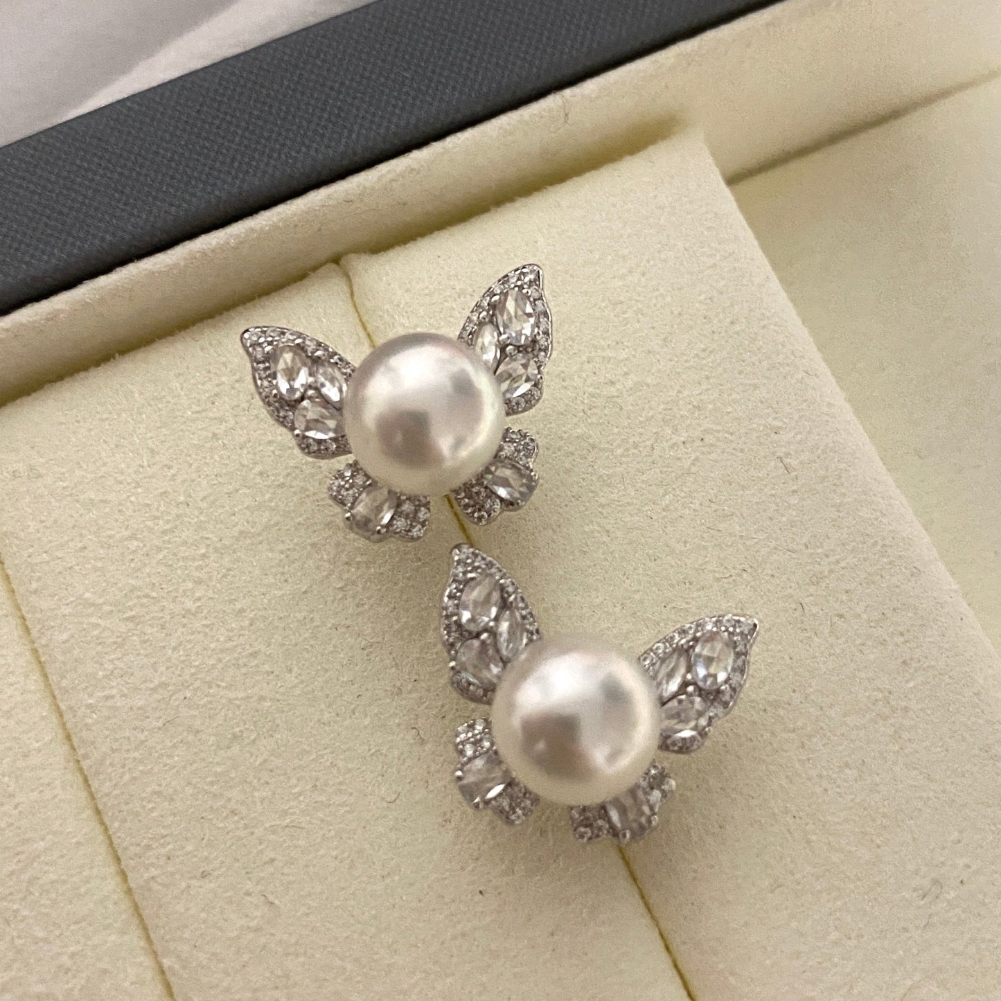 Little Butterfly Australian South Sea Pearl Earrings SES0850