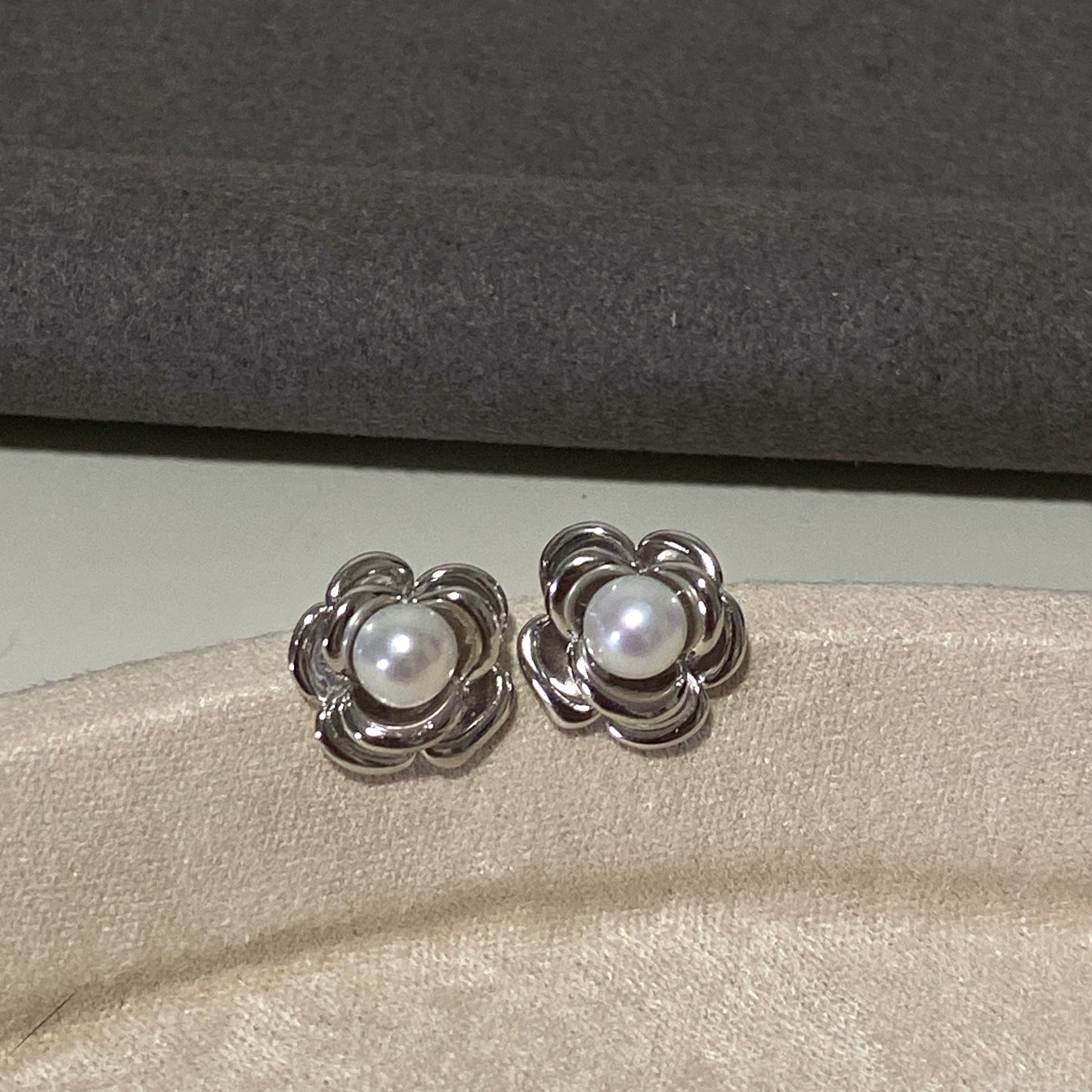 5mm Little Flower Freshwater Pearl Stud Earrings