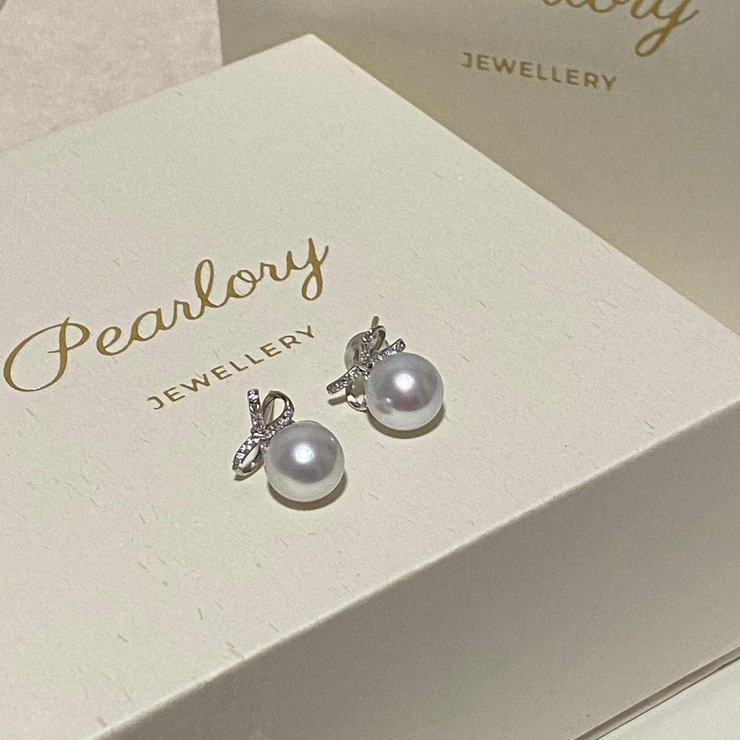 9mm Bow Australian South Sea Pearl Earrings SES0900