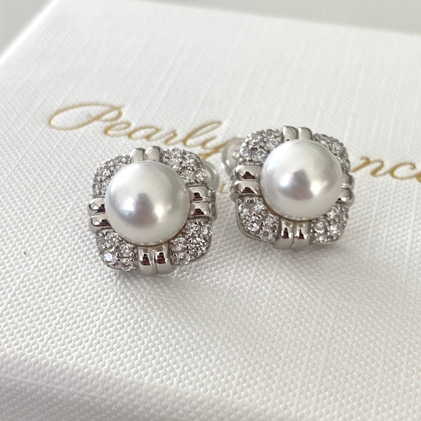 9-10mm Vintage Style Square Australian South Sea Pearl Stud Earrings SES9798