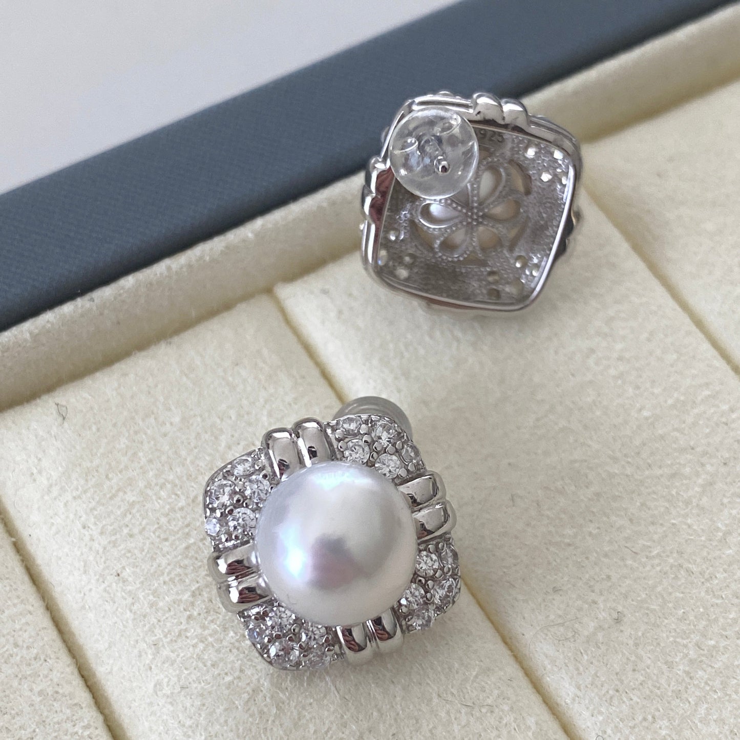 9-10mm Vintage Style Square Australian South Sea Pearl Stud Earrings SES9798