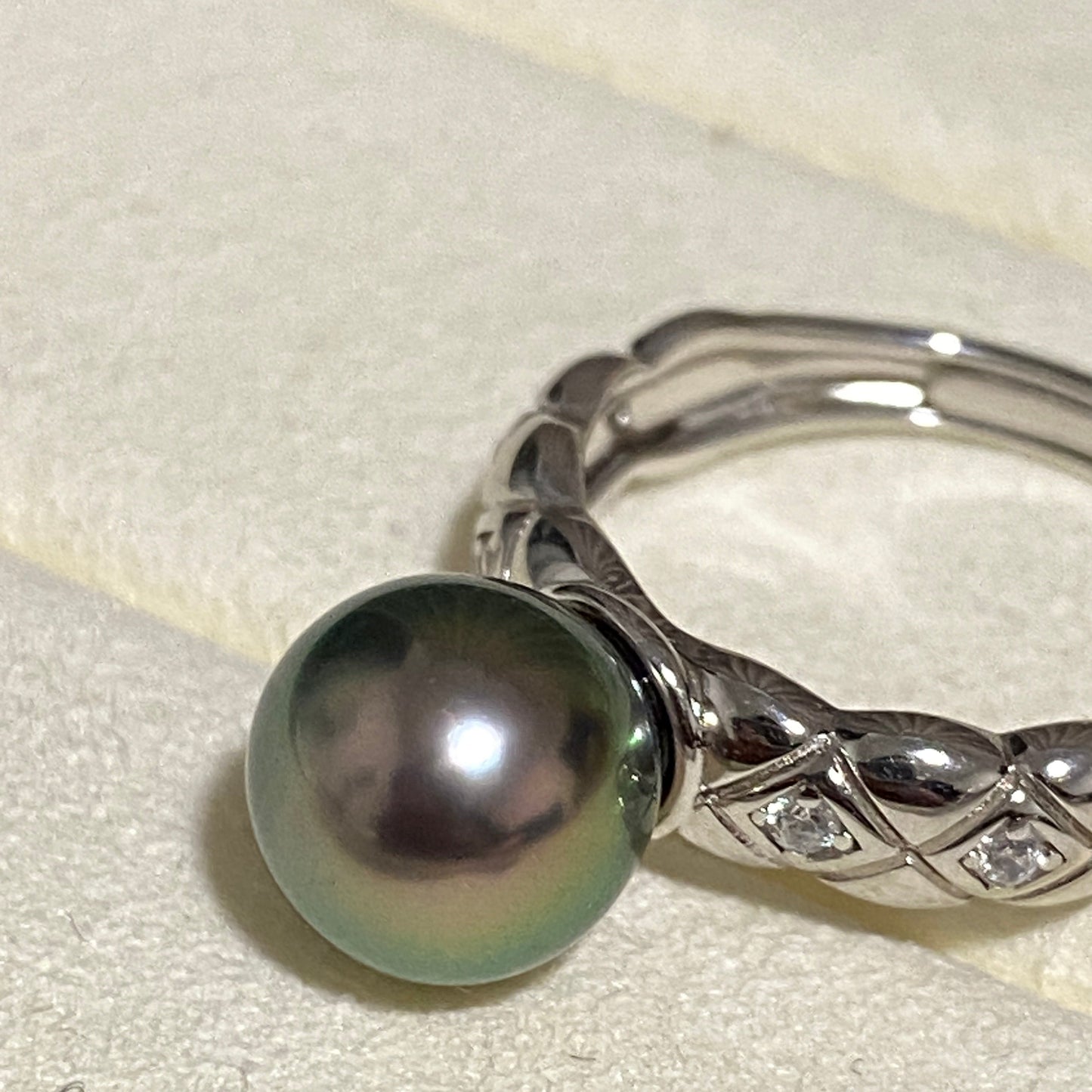 Classic Quilted Tahitian Pearl Ring TRS0900