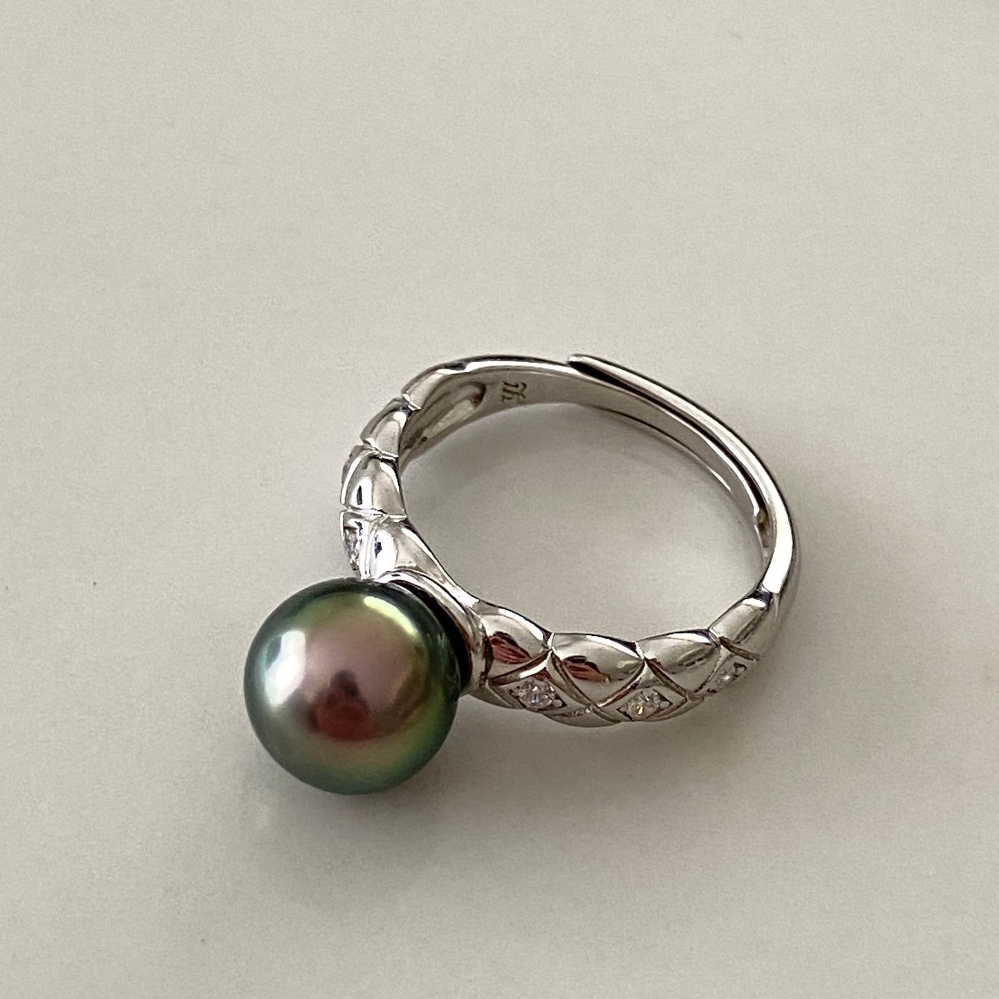 Classic Quilted Tahitian Pearl Ring TRS0900