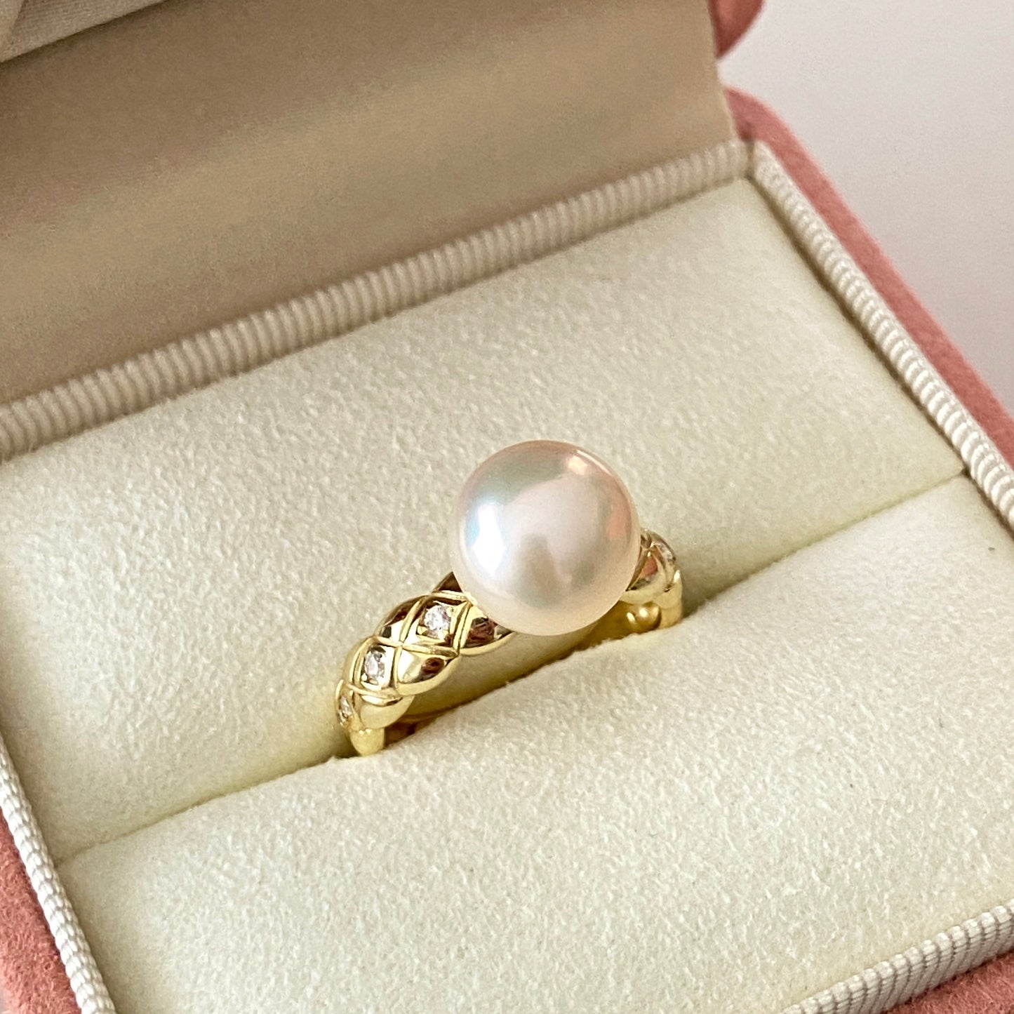 Chic Natural Cream Gold Freshwater Pearl Ring FRSG9800