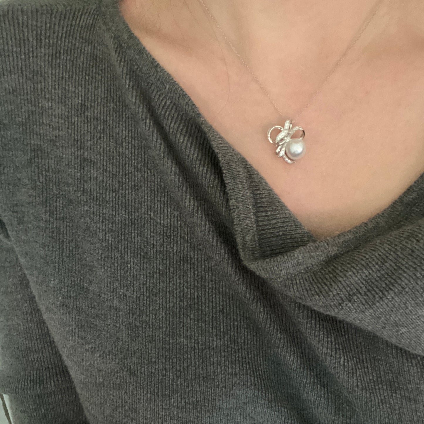 10mm Delicate Satin Ribbon Bow Australian South Sea Necklace PESNS0100