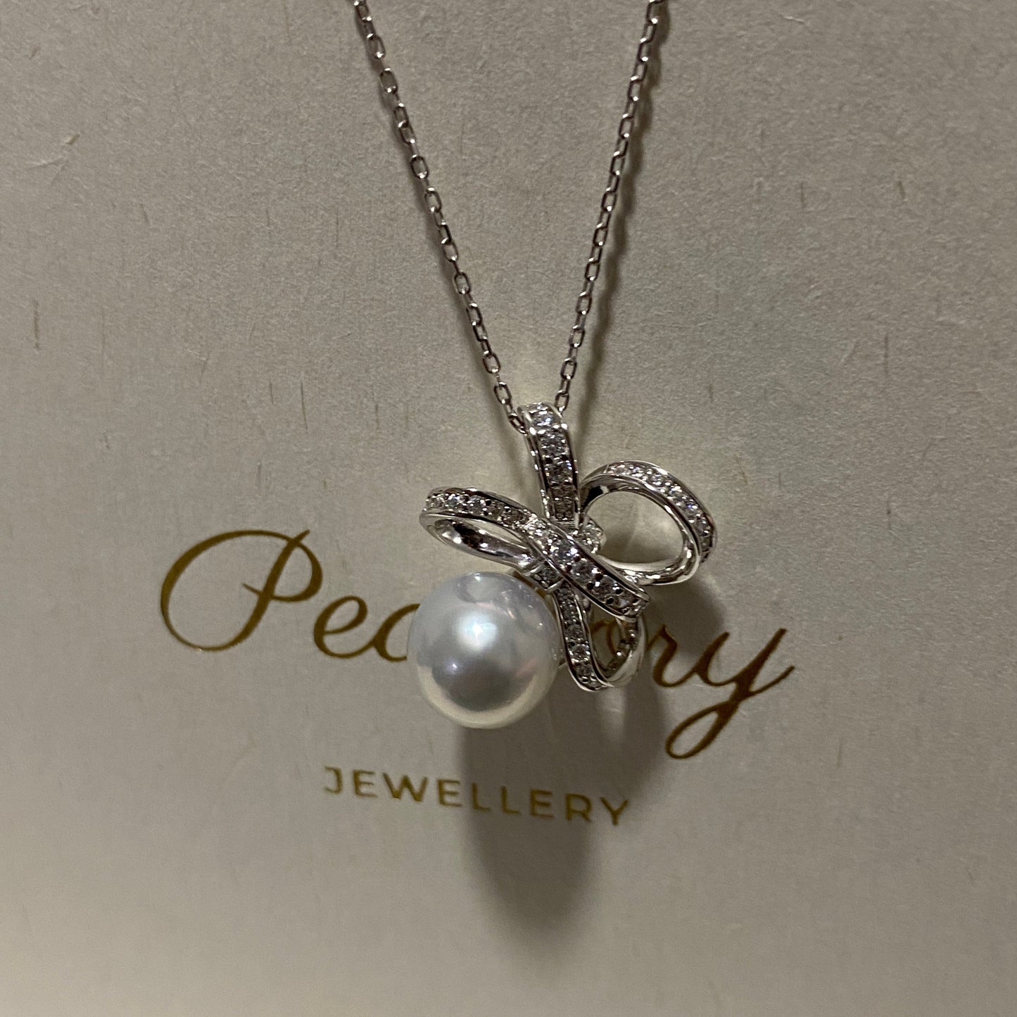 10mm Delicate Satin Ribbon Bow Australian South Sea Necklace PESNS0100