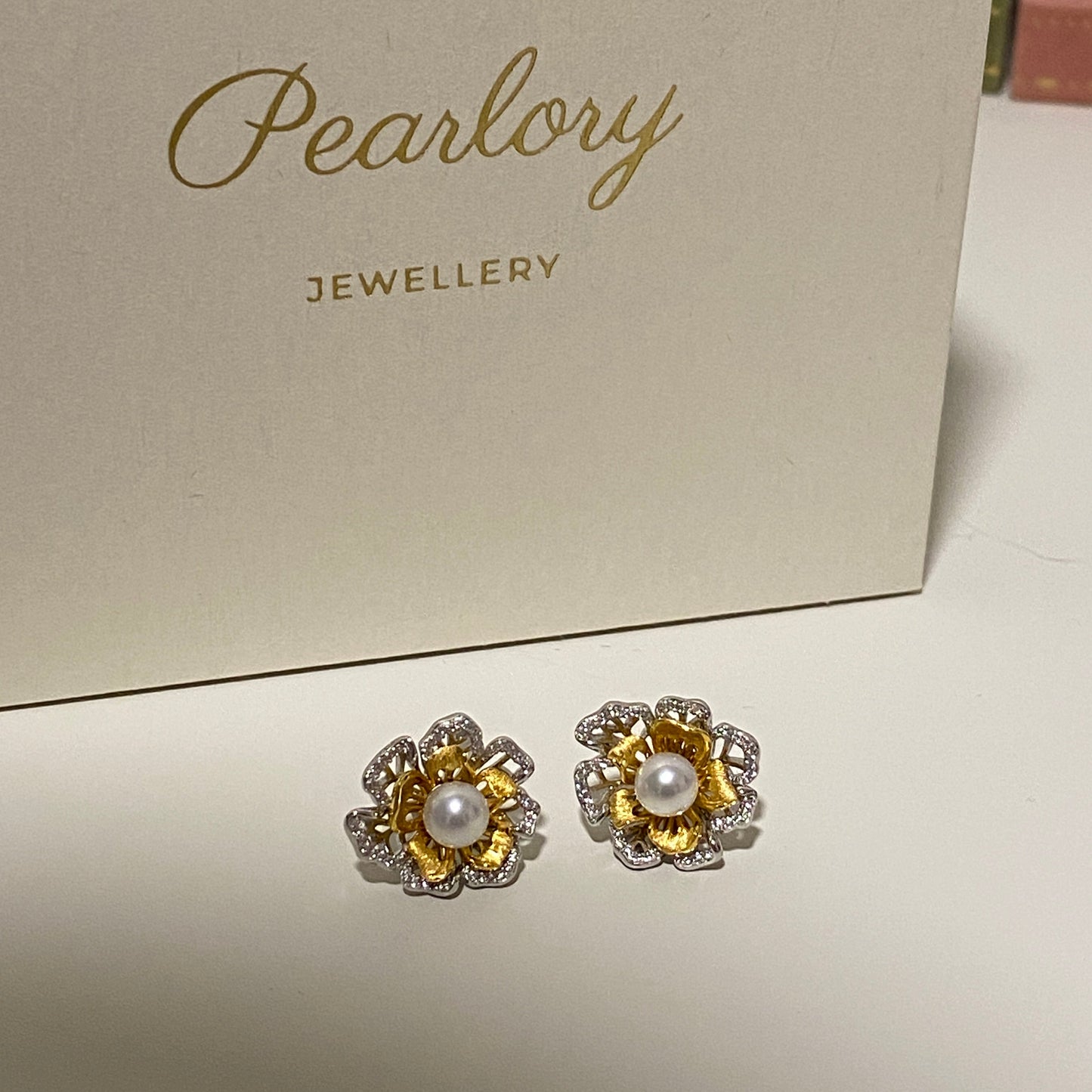 5.5-6mm Honeysuckle Four-piece Freshwater Pearl Earrings FESG5560