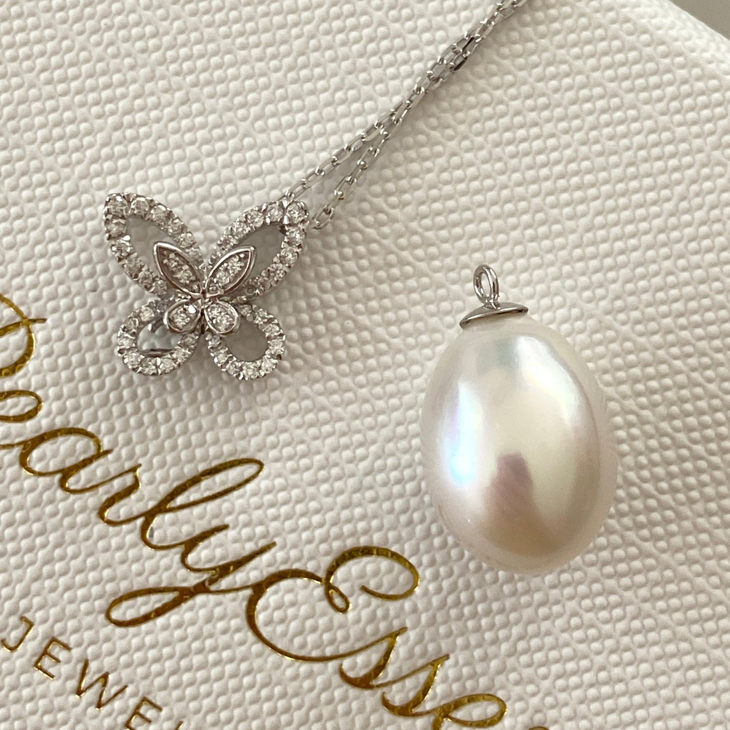 Butterfly Drop-shaped Australian South Sea Pearl Necklace PESN18KM1015
