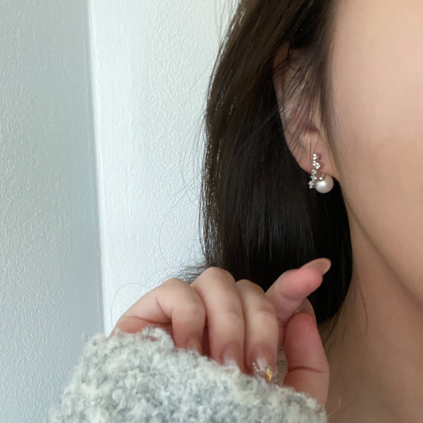 (Pre-order) Gypsophila Freshwater Pearl Stud Earrings FES0820