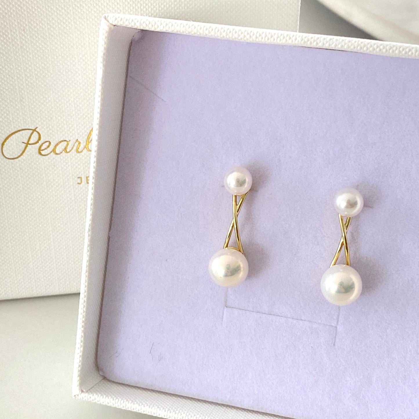 Cross-over Freshwater Pearl Earrings FESG6287