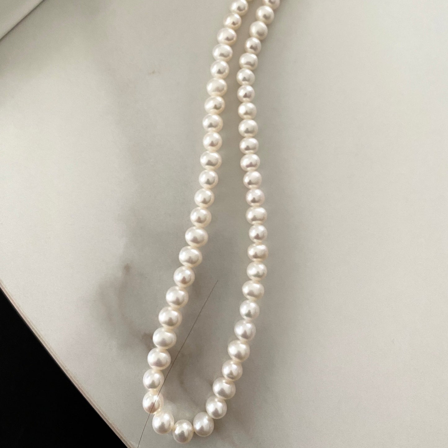 (Pre-order) 6.5-7mm Butterfly Flower Freshwater Pearl Strands FSSG6570