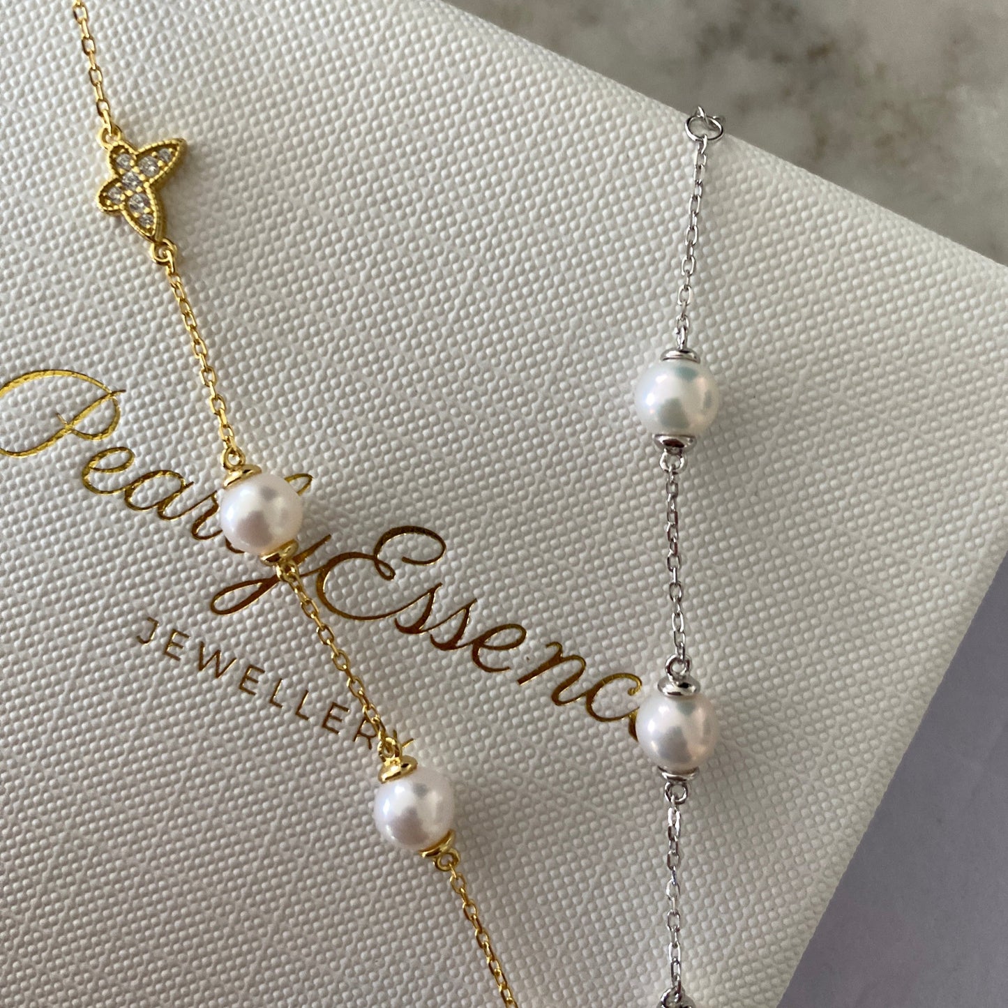 (Pre-order) Little Butterfly Freshwater Pearl Bracelets - Gold/Silver FBSG0600