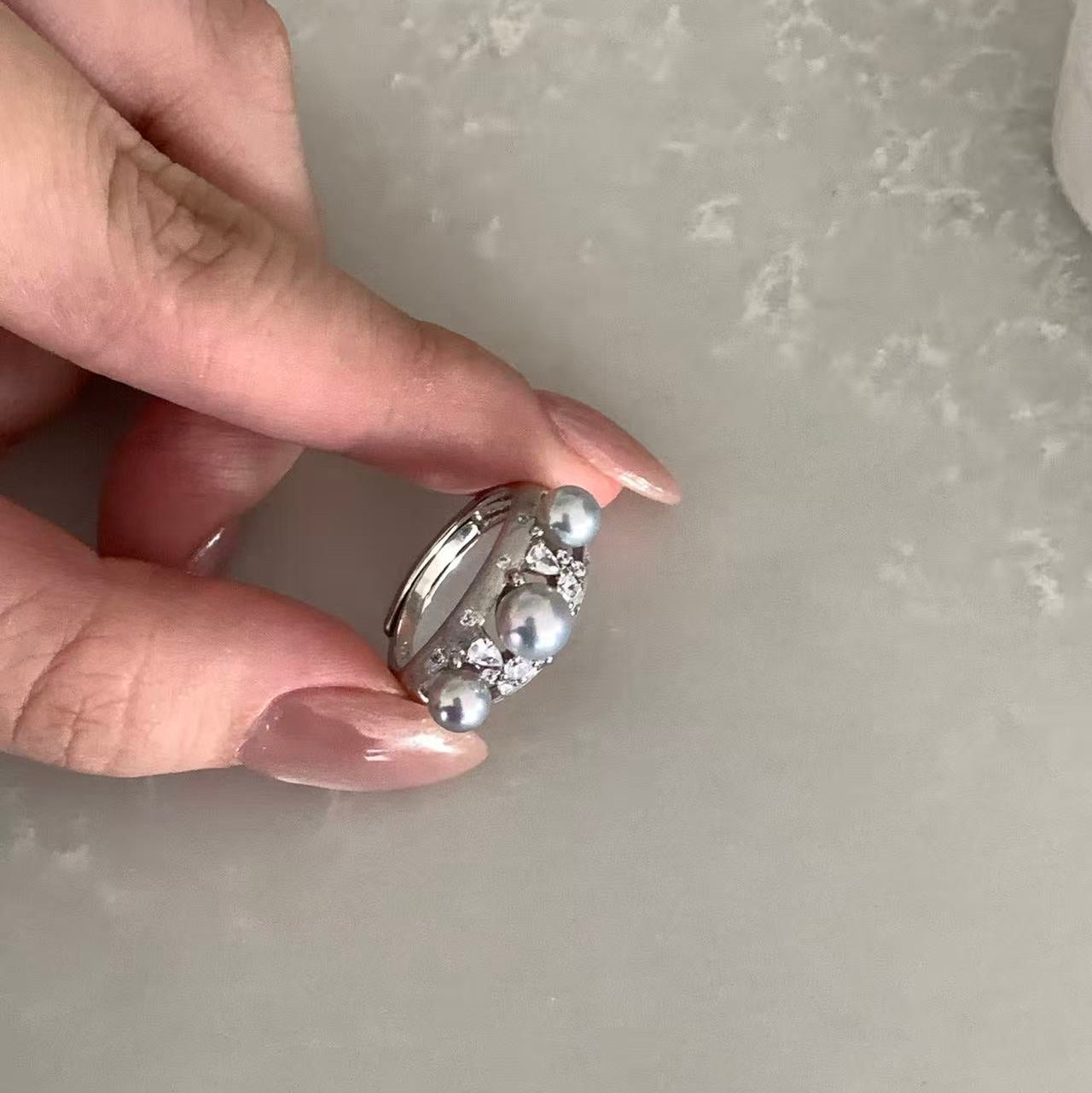 5-6mm Matte Brushed Akoya Grey Pearl Ring