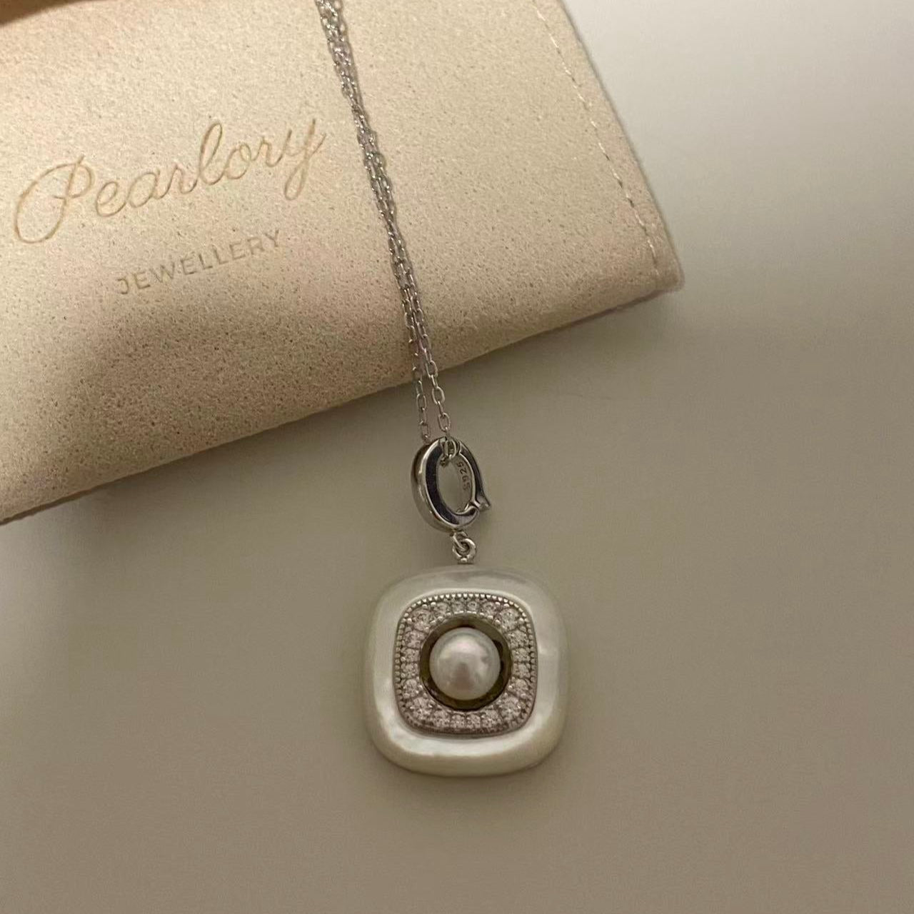 6mm Natural White Mother-of-Pearl Freshwater Necklace