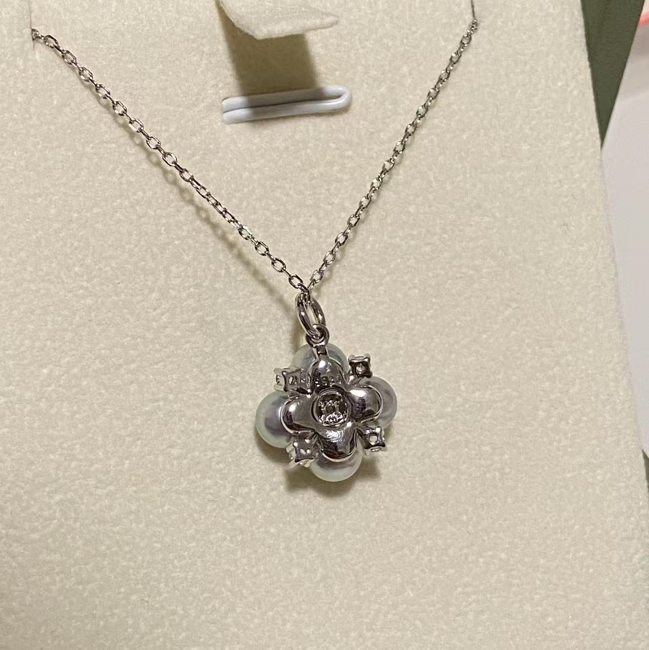 5.5-6mm Four-Leaf Clover Akoya Gray Pearl Necklace ANS5560